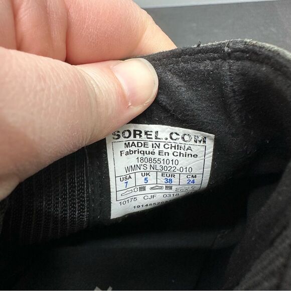 Sorel‎ Joan of Arctic II black leather wedges booties boots women's 7 NL3022-010 - Picture 7 of 7